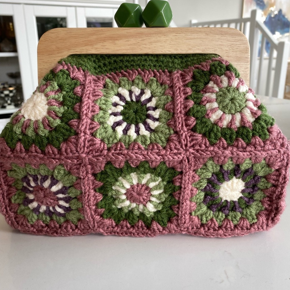 Crochet Floral Clutch in Pink and Green